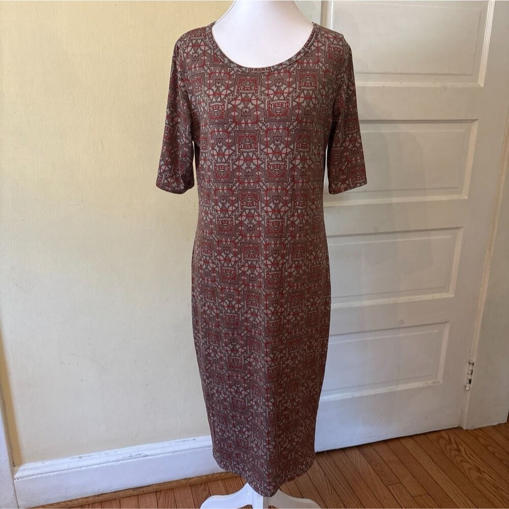 LulaRoe Julia dress scoop neck 3/4 sleeves brown red nude body con business